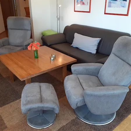 Premium-ferienwohnungen Bergblick Im Haus Hopfe شقة *