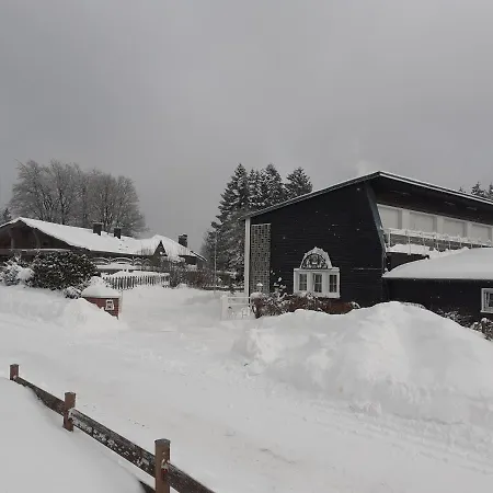 Premium-ferienwohnungen Bergblick Im Haus Hopfe Apartament